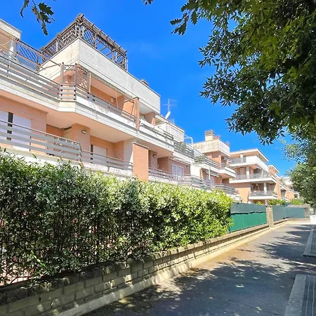 Venus - Charming With Patio - Santa Barbara Апартаменты Неттуно